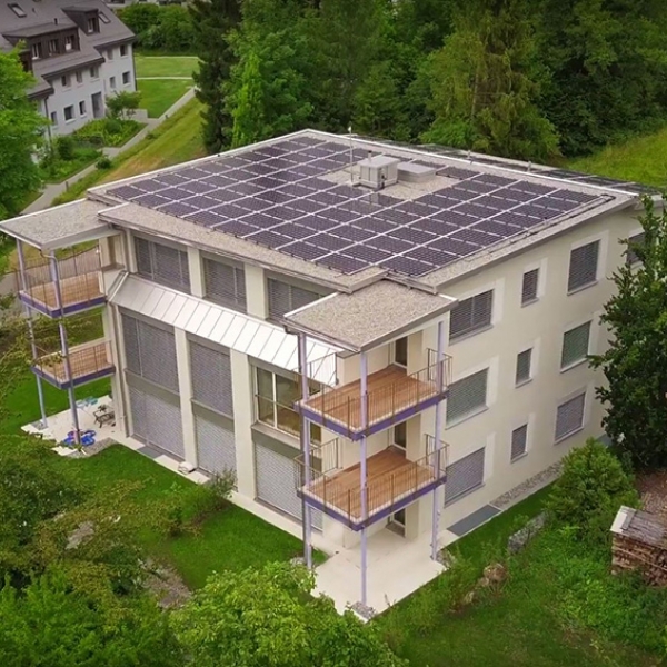 Luftbild1 mit PV-Anlage